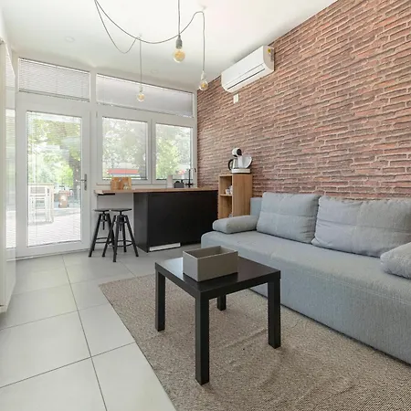 Aroma Apartment